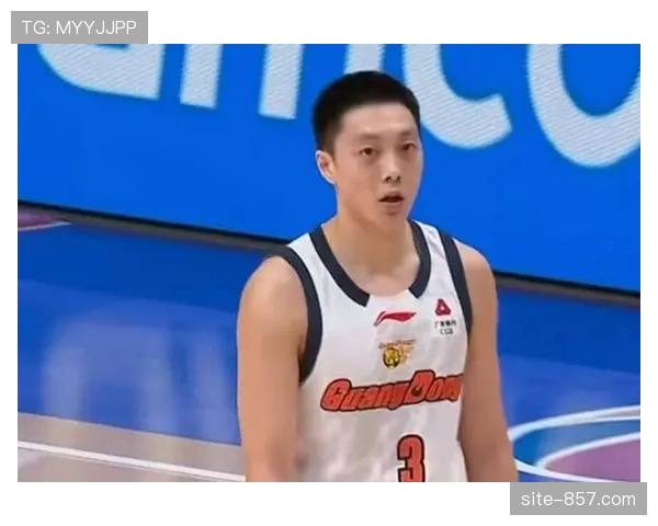 广厦第18轮102比79大胜北控 豪取七连胜稳居积分榜榜首 广厦第18轮102比79大胜北控 豪取七连胜稳居积分榜榜首