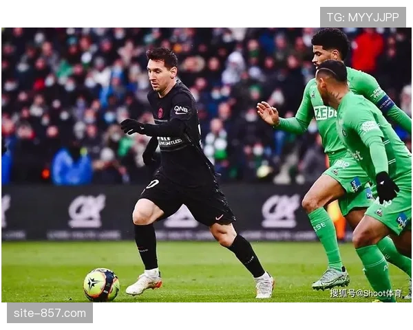 巴黎朗斯争冠心理战 积分榜交替领先考验球队稳定性